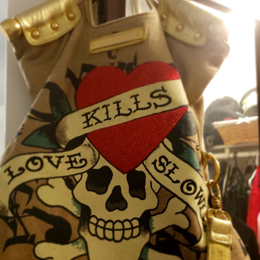 Ed Hardy Large Purse❤